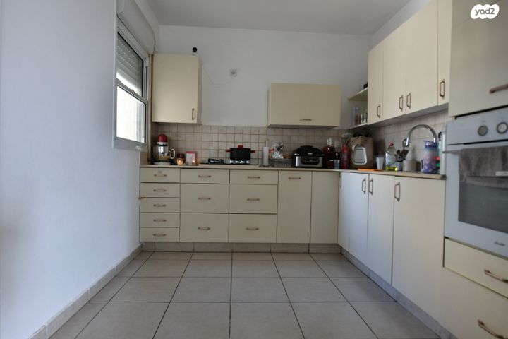 דירה, משה דיין, נווה סביון, אור יהודה