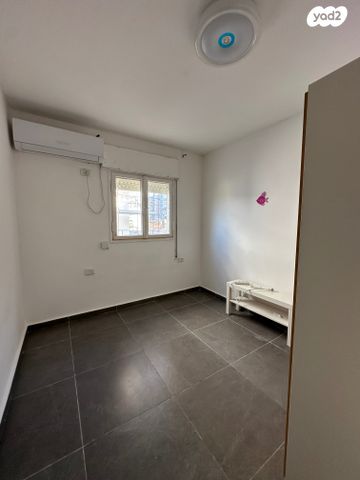 דירה, יגור 28, נווה פז, חיפה