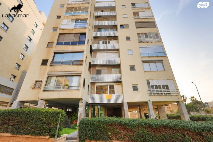 דירה, מתתיהו דנקנר 1, נתניה