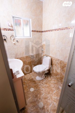 דירה, רחבעם המלך, רובע י"ג, אשדוד