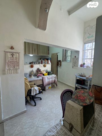 דירה, ח'טיב, שער פלמר, תחנת רכבת השמונה, חיפה