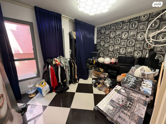 דירת גן, הצדף, עג'מי, גבעת העליה, תל אביב יפו