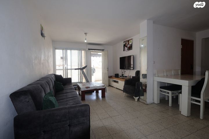 דירה, אחדות, פתח תקווה