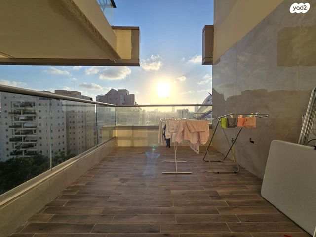 דירה, המרגנית, קרית אילון, חולון