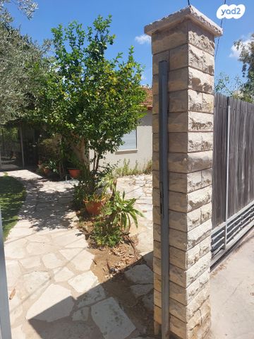 בית פרטי/ קוטג', הארז, חולון