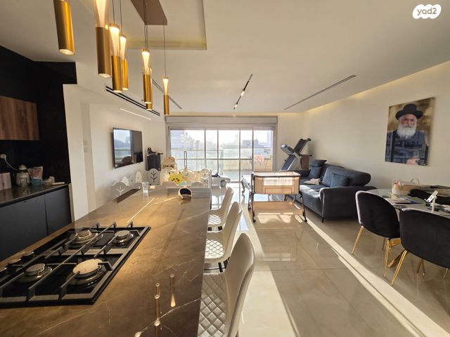 דירה, המרגנית, קרית אילון, חולון