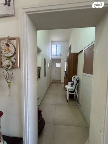 דירה, ח'טיב, שער פלמר, תחנת רכבת השמונה, חיפה