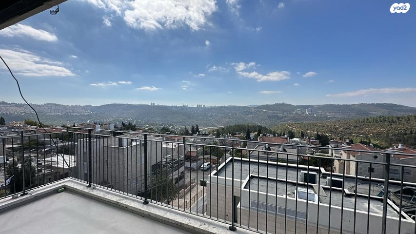 גג/ פנטהאוז