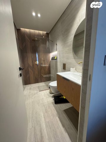 דירה, המעלות, מרכז העיר, ירושלים