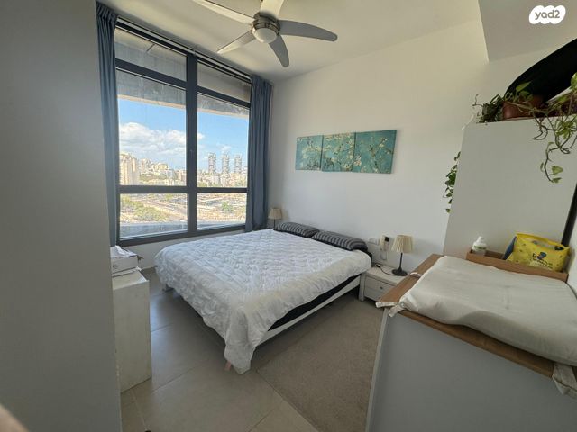 דירה, דרך מנחם בגין 160, מונטיפיורי, הרכבת, תל אביב יפו