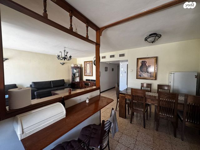 דירה, ציון בהלול 16, שיכון עובדים, טבריה