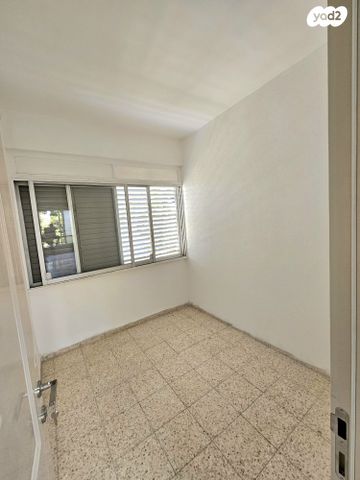 דירה, דרך אלנבי, קרית אליעזר, חיפה