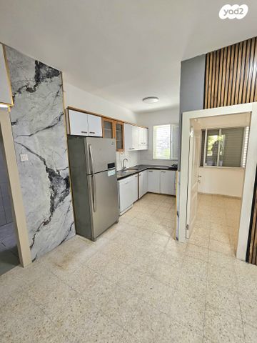 דירה, דרך אלנבי, קרית אליעזר, חיפה