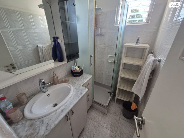 דירה, החלוץ 53, טרומפלדור, נהריה