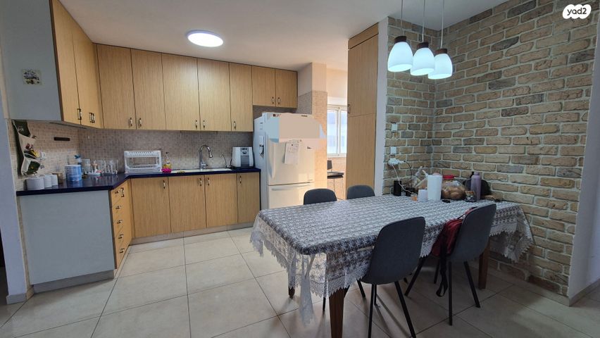 דירה, אבא אחימאיר, קרית מנחם בגין, רמלה