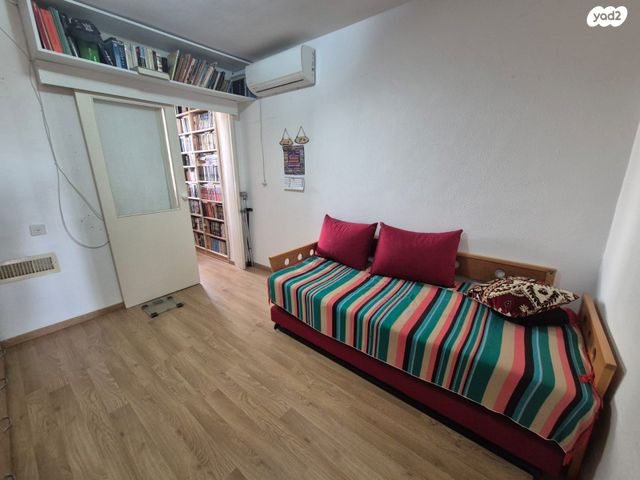 דירה, החלוץ 53, טרומפלדור, נהריה