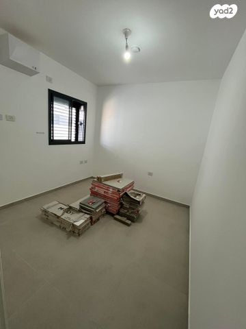 דירה, כרמי הנדיב, אחוזת רוטנר, קרית מלאכי