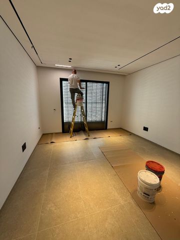 בית פרטי/ קוטג', רחוב