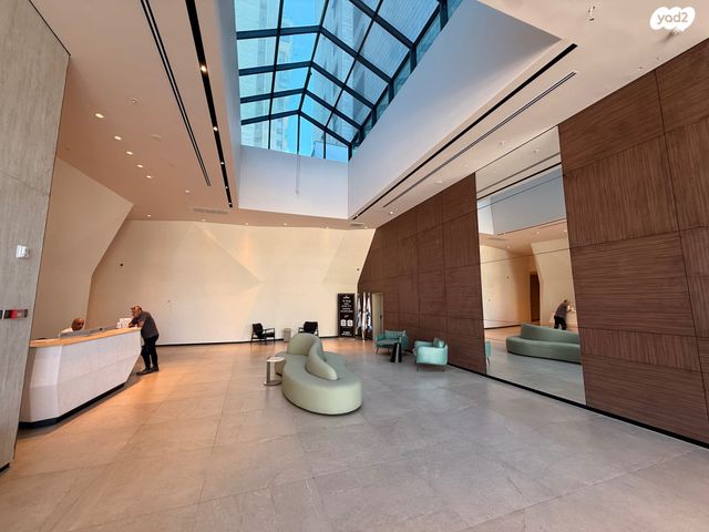 גג/ פנטהאוז, ירושלים 3, רוטשילד עצמאות, בת ים