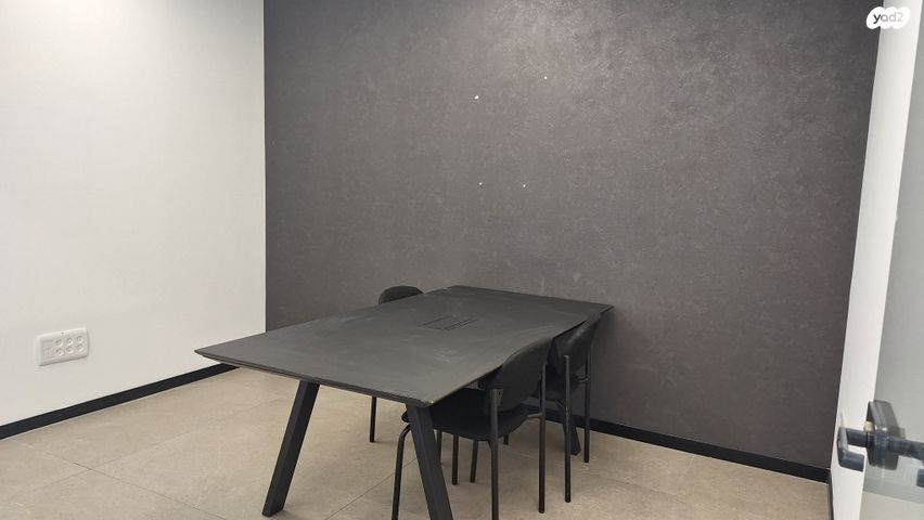 משרדים, דרך זאב ז'בוטינסקי, אזור תעשיה צפון, בני ברק