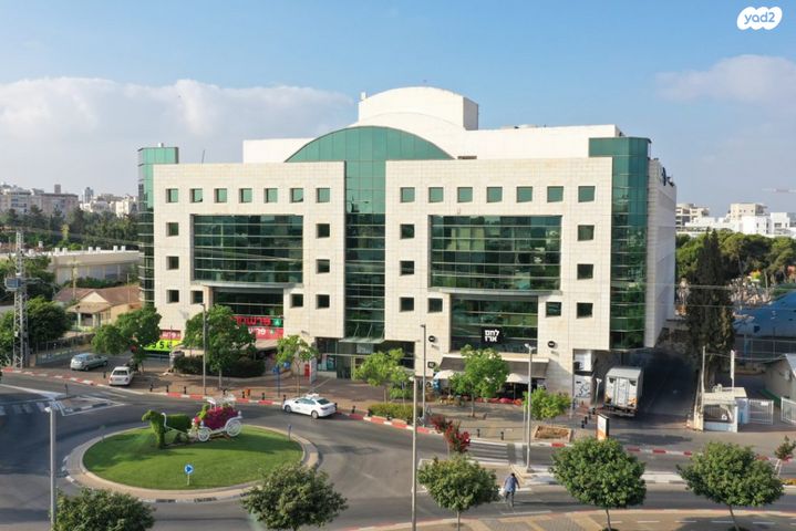 משרדים, הנדיב 71, מרכז, הרצליה