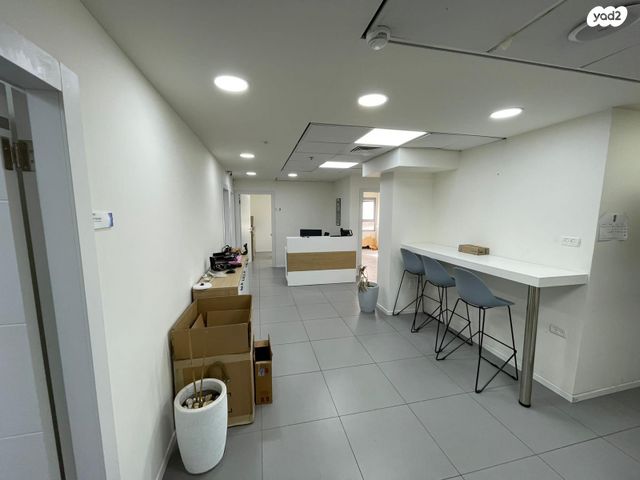 משרדים, הנביאים 8, חיפה