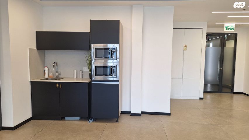 משרדים, דרך זאב ז'בוטינסקי, אזור תעשיה צפון, בני ברק