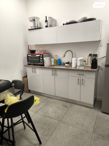 מבני תעשיה, מב"ת מערב, אזור תעשייה חדש, ראשון לציון