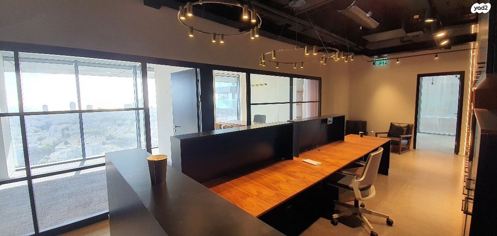 משרדים, הארבעה 28, גני שרונה, קרית הממשלה, תל אביב יפו