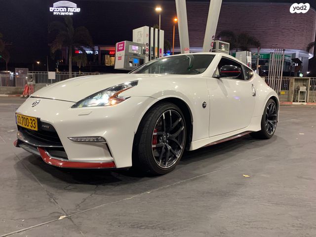 מודעת רכב ניסאן 370Z