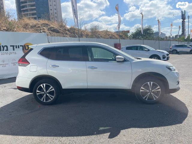 ניסאן אקס טרייל