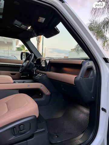 לנד רובר דיפנדר