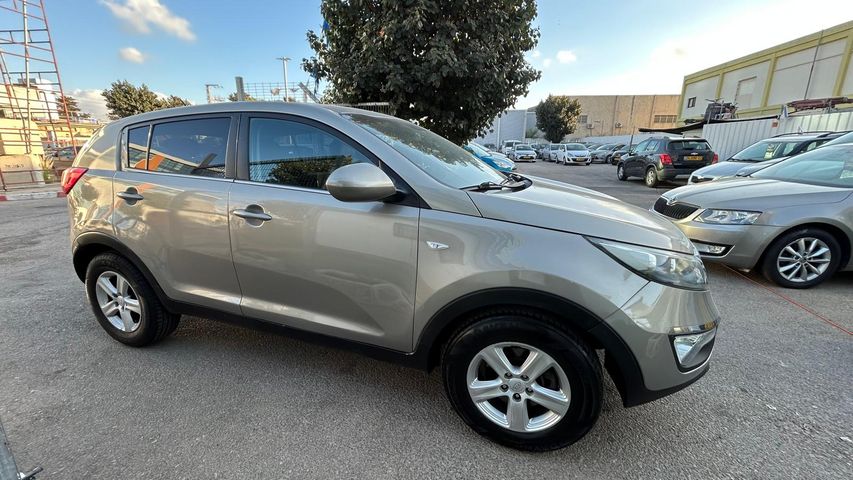 מודעת רכב קיה ספורטז' 1