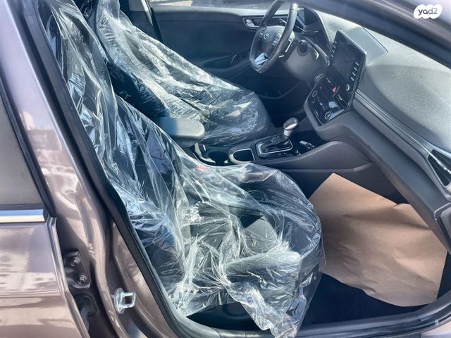 יונדאי איוניק