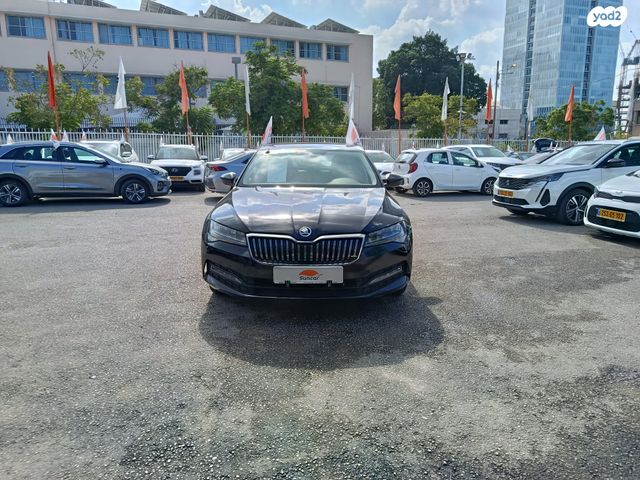 סקודה סופרב