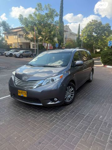 מודעת רכב טויוטה סיינה