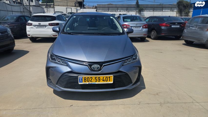 טויוטה קורולה