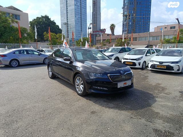 מודעת רכב סקודה סופרב