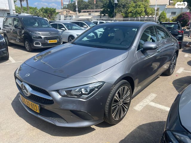 מודעת רכב מרצדס-בנץ CLA