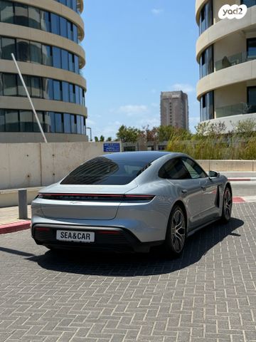 פורשה טייקן