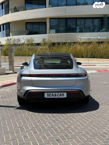 פורשה טייקן