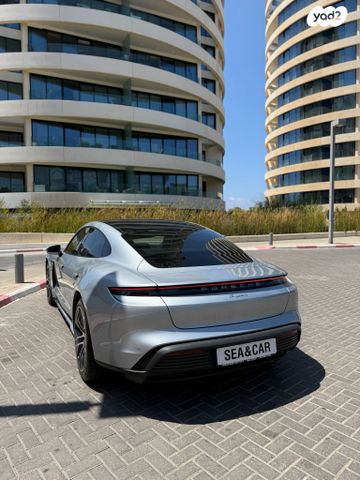 פורשה טייקן