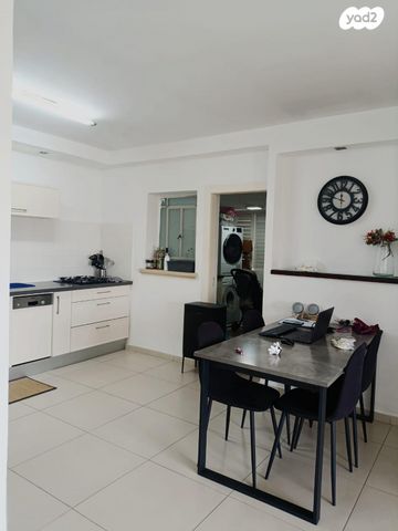 דירה, מאיר הרמן 23, גבעת הצבר, נס ציונה