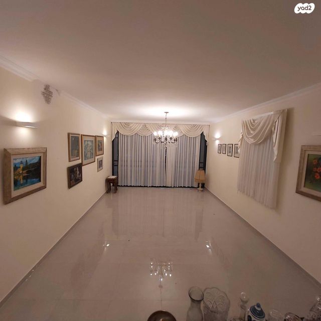 שיבת ציון 12