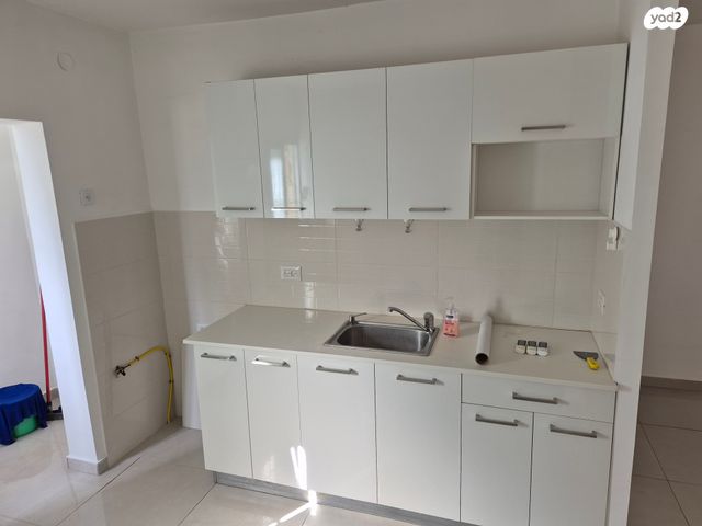 דירה, שדרות פנחס לבון 8, קרית נורדאו, נתניה