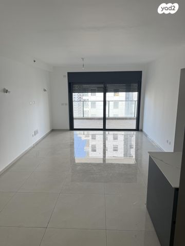 אמנון ליפקין שחק 1