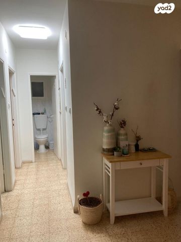 דירה, אשר 6, מרכז העיר, סביניה, הוותיקה, קרית ביאליק