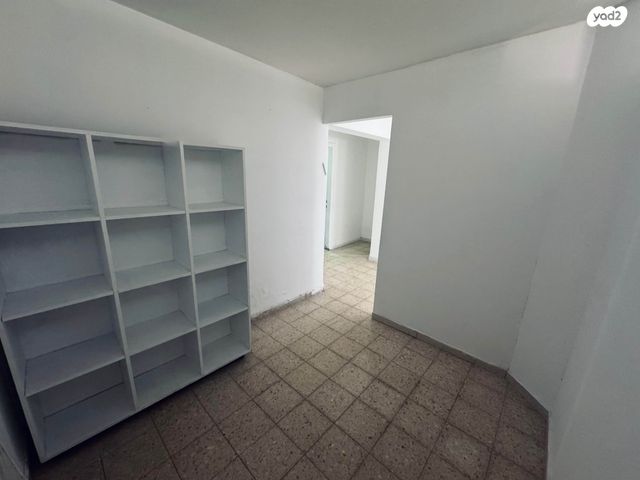 יחידת דיור, הדגנית 4, מנחם בגין, עכו