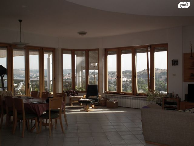 גג/ פנטהאוז, תבור 9, שכונה ה'-ו', מבשרת ציון