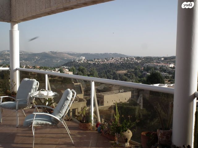 גג/ פנטהאוז, תבור 9, שכונה ה'-ו', מבשרת ציון